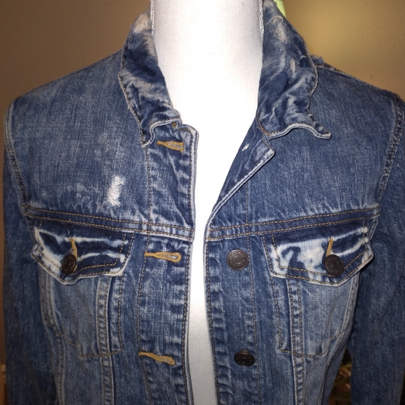 Cello Distressed Jean Jacket - Picture 3 of 8
